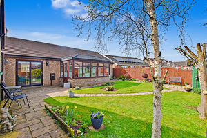 Photo 19- click for photo gallery